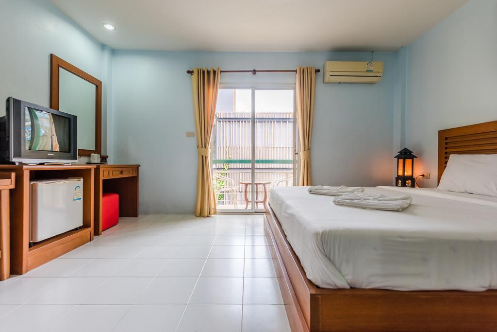 Simply Hotel Kata pláž Exteriér fotografie
